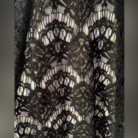 Speechless Black & Nude Fit & Flare Dress Size Small NWT - Picture 4 of 5